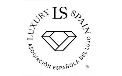 Luxury-Spain-Isabel-Abdo